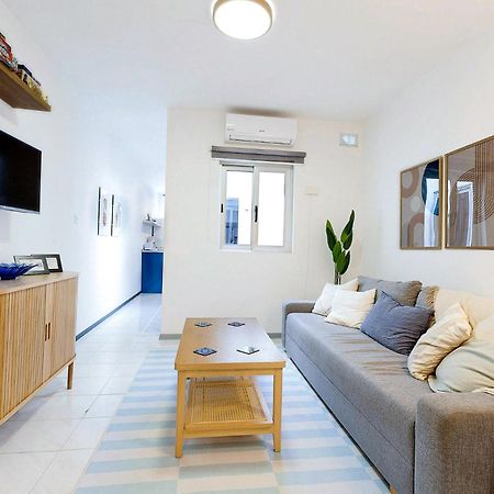 Spacious 2Br Penthouse With A Large Front-Terrace - Close To Bugibba Perched Beach Сейнт Полс Бей Екстериор снимка