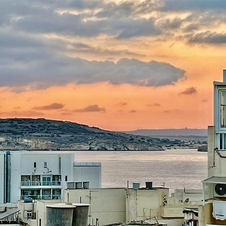 Spacious 2Br Penthouse With A Large Front-Terrace - Close To Bugibba Perched Beach Сейнт Полс Бей Екстериор снимка