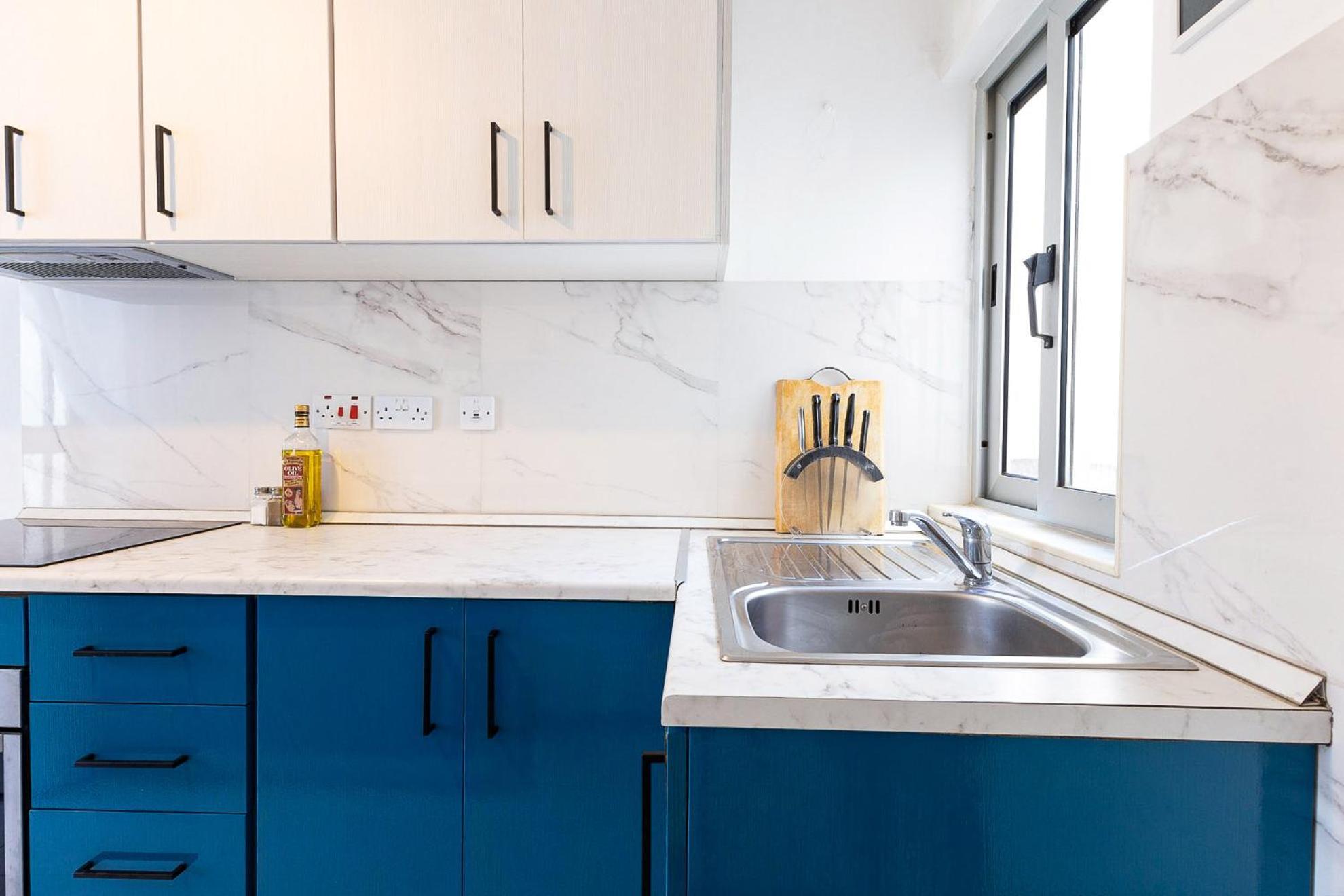 Spacious 2Br Penthouse With A Large Front-Terrace - Close To Bugibba Perched Beach Сейнт Полс Бей Екстериор снимка